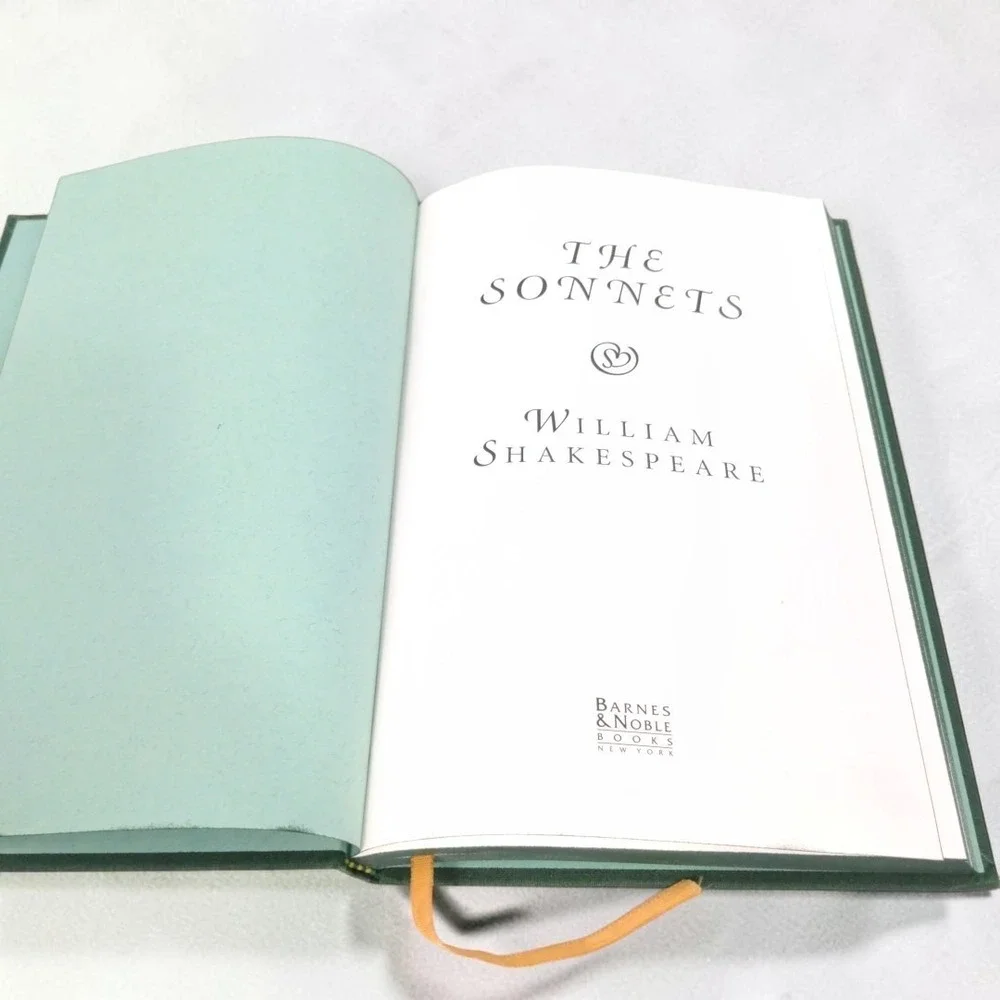 VTG Barnes & Noble The Sonnets William Shakespeare Hardcover Green Gold Y2K 2001